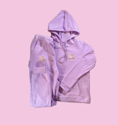 Women’s sweatsuits